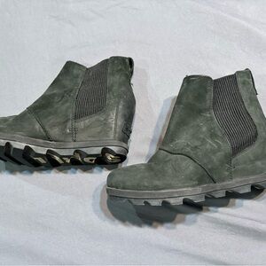 Sorel Women’s Joan of Arctic Wedge II Chelsea Boot